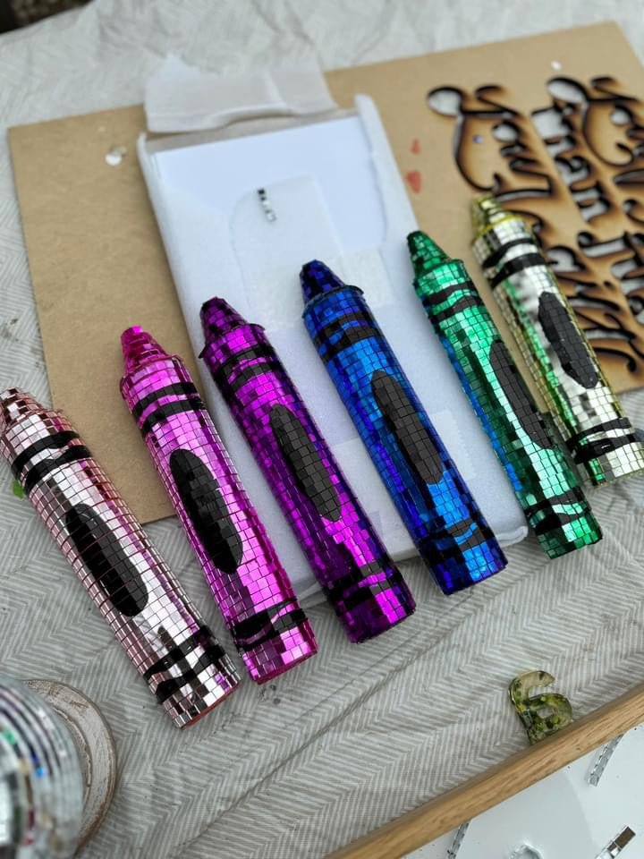 Crayon Decor - Tipsy Magnolia